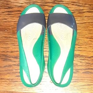 CROCS SLINGBACK SANDALS NRMINT CONDITION